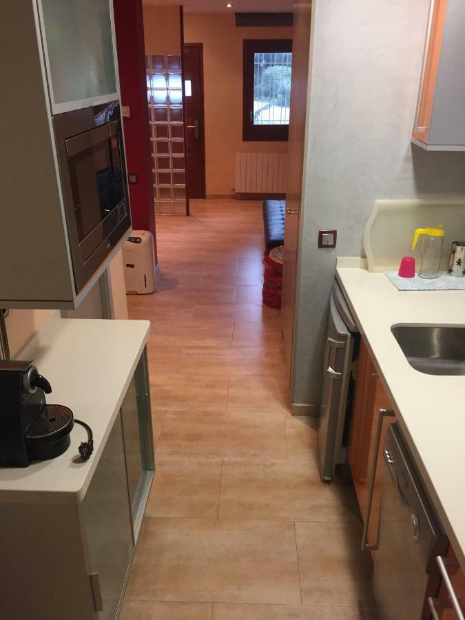 Apartamento Aislado Jardin Y Piscina Sant Andreu de Llavaneres Esterno foto
