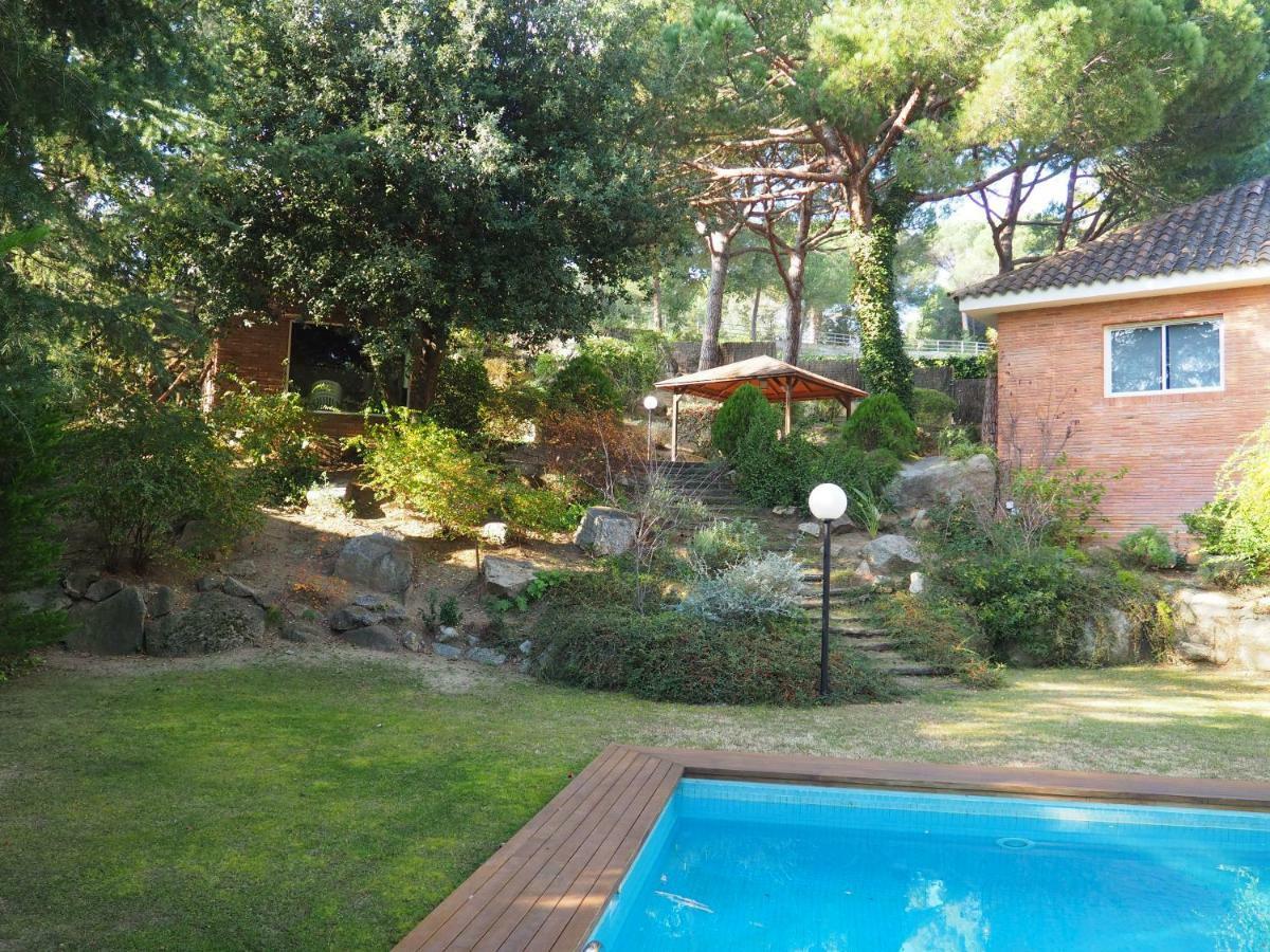 Apartamento Aislado Jardin Y Piscina Sant Andreu de Llavaneres Esterno foto
