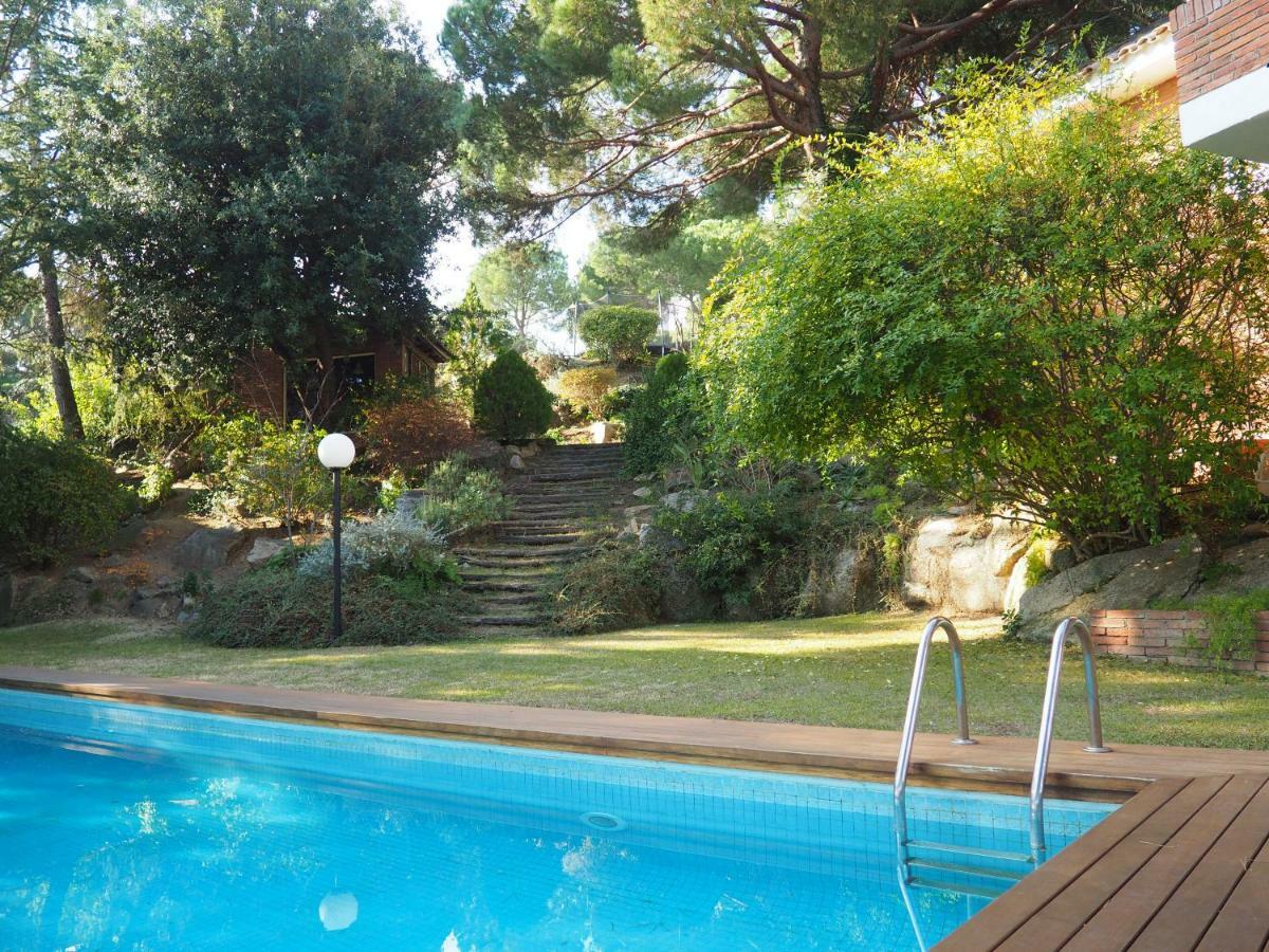 Apartamento Aislado Jardin Y Piscina Sant Andreu de Llavaneres Esterno foto